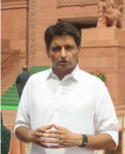सज्जन कुमार पर टिप्पणी को लेकर कांग्रेस में घमासान, दीपेंद्र हुड्डा को सीडब्ल्यूसी से हटाने की मांग