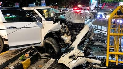 दिल्ली में डिवाइडर पार कर सामने से आ रही इनोवा से टकराई कार: दो विधायक समेत 6 लोग घायल