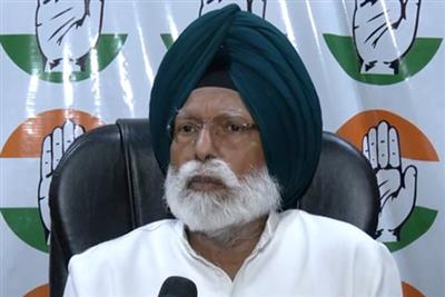 पंजाब कांग्रेस में अंदरूनी कलह नहीं, यह पार्टी का आंतरिक लोकतंत्र है : अमर सिंह