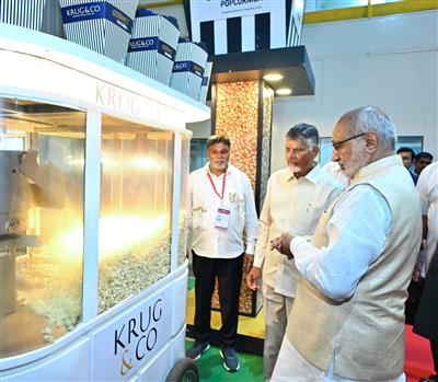 कृषि में आत्मनिर्भरता की दिशा में बड़ा कदम, उपराष्ट्रपति ने लॉन्च किया स्वदेशी पॉपकॉर्न मक्का बीज