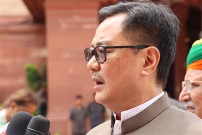 हमेशा हिंदुओं को क्यों निशाना बनाते हो?, राहुल गांधी के बयान पर भड़के किरेन रिजिजू
