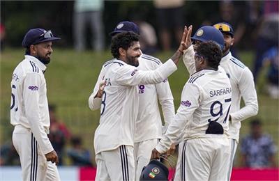IND vs SL: ਭਾਰਤੀ ਗੇਂਦਬਾਜ਼ਾਂ ਦਾ ਸ਼ਾਨਦਾਰ ਪ੍ਰਦਰਸ਼ਨ, ਸ਼੍ਰੀਲੰਕਾ ਦੀਆਂ ਸੱਤ ਵਿਕਟਾਂ 'ਤੇ 216 ਦੌੜਾਂ