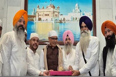 कांग्रेस के लोग ही राहुल गांधी पर भरोसा नहीं करते - शिवराज सिंह चौहान