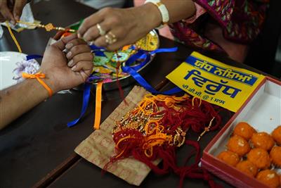 रक्षाबंधन के त्योहार ने पंजाब के नशा मुक्ति केंद्रों में पारिवारिक जुड़ाव बढ़ाया; स्वास्थ्य लाभ और उम्मीद के संदेश को किया और मजबूत