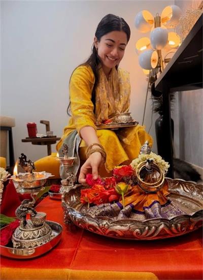 ਰਸ਼ਮਿਕਾ ਮੰਦਾਨਾ ਜਲਦ ਕਰੇਗੀ ਕੰਮ 'ਤੇ ਵਾਪਸੀ, Hip Injury ਕਾਰਨ ਬ੍ਰੇਕ 'ਤੇ ਸੀ ਅਦਾਕਾਰਾ