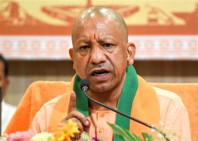 फर्रुखाबाद में बाढ़ पीड़ितों का दर्द जानेंगे सीएम योगी, मथुरा में करेंगे 1,051 करोड़ की विकास परियोजनाओं का शुभारंभ