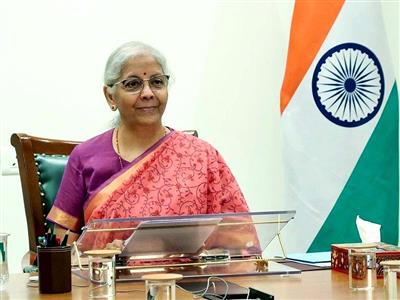 विऔपनिवेशीकरण का मतलब व्यापक अभिलेखागार, अधिक भाषाएं और कठिन सवाल होना चाहिए: वित्त मंत्री सीतारमण