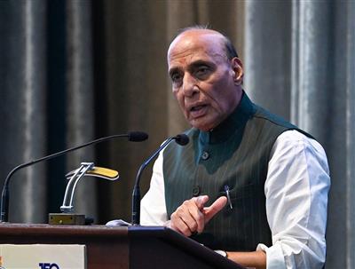 रक्षा मंत्री राजनाथ सिंह का श्रीलंका दौरा, द्विपक्षीय और क्षेत्रीय मुद्दों पर होगा संवाद