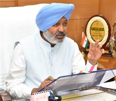 भगवंत मान सरकार की टैक्स चोरी के विरुद्ध कार्रवाई: 22.53 करोड़ रुपये की टैक्स चोरी का पर्दाफाश, मौके पर ही 9.50 करोड़ रुपये नकद बरामद: हरपाल सिंह चीमा