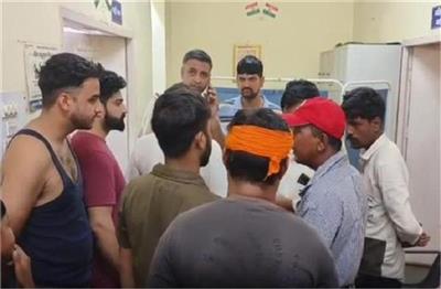 ਹਰਿਆਣਾ 'ਚ ਵੱਡੀ ਵਾਰਦਾਤ : ਦਿਨ-ਦਿਹਾੜੇ ਨੌਜਵਾਨ ਦਾ ਲੋਹੇ ਦੀ ਰਾਡ ਮਾਰ ਕਰ 'ਤਾ ਕਤਲ