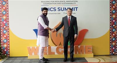 ब्रिक्स शिखर सम्मेलन में शामिल होने वियतनाम के प्रधानमंत्री ले मिन पहुंचे दिल्ली