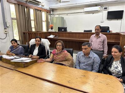 राष्ट्रीय लोक अदालत में 98451 मामलों का निपटारा, 68 करोड़ से अधिक के अवार्ड पास