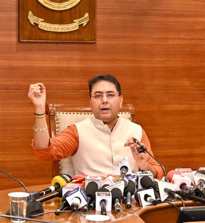 यूरोप से गैंगस्टर की पहली हवालगी भगवंत मान सरकार के गैंगस्टरों के खिलाफ सख्त रुख का प्रमाण: अमन अरोड़ा