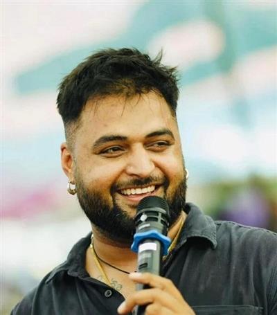 ਵੱਡੀ ਖ਼ਬਰ ; ਮਸ਼ਹੂਰ ਪੰਜਾਬੀ ਗਾਇਕ ਗੁਲਾਬ ਸਿੱਧੂ ਦੇ ਘਰ 'ਤੇ ਫਾਈਰਿੰਗ