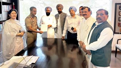 'ਨਸ਼ਾ ਮੁਕਤ ਪੰਜਾਬ' ਯਾਤਰਾਵਾਂ ਲਈ ਕੇਵਲ ਸਿੰਘ ਢਿੱਲੋਂ ਦੀ ਅਗਵਾਈ ਵਿੱਚ ਪੰਜਾਬ ਭਾਜਪਾ ਦੇ ਵਫ਼ਦ ਵੱਲੋਂ ਡੀਜੀਪੀ ਨੂੰ ਪੱਤਰ