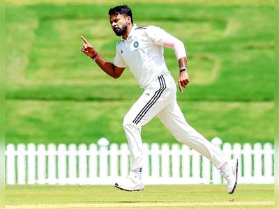 इंग्लिश काउंटी क्रिकेट में खेलेंगे मुकेश कुमार, नॉटिंघमशायर ने साइन किया