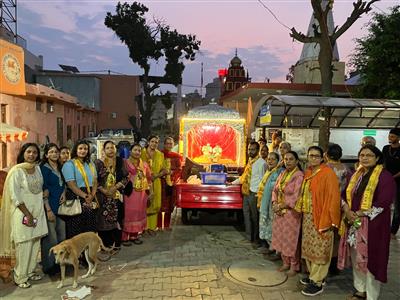 ਰਾਧਾ ਅਸ਼ਟਮੀ ਉਤਸਵ ਮੌਕੇ ਪਹਿਲੇ ਦਿਨ ਪ੍ਰਭਾਤ ਫੇਰੀ ਕੱਢੀ ਗਈ