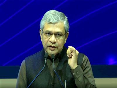 Semicon India 2.0 का लक्ष्य कम से कम 200 चिप-डिज़ाइन स्टार्टअप और कंपनियां शामिल करना: अश्विनी वैष्णव