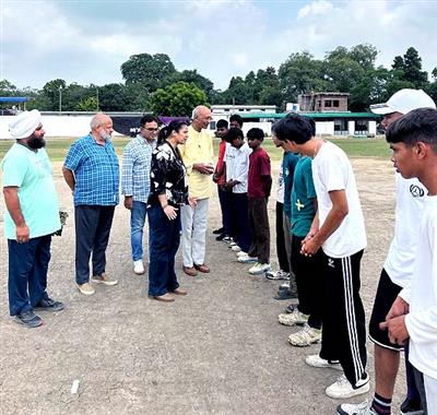 ਖੇਡਾਂ ਵਤਨ ਪੰਜਾਬ ਦੀਆਂ 2026-27 ' ਸੀਜਨ-4 ਬਲਾਕ ਪੱਧਰੀ ਖੇਡਾਂ ਦੇ ਤਹਿਤ ਆਰ.ਕੇ.ਆਰੀਆ ਕਾਲਜ ਵਿਖੇ ਕਰਵਾਏ ਗਏ ਕ੍ਰਿਕਟ ਮੁਕਾਬਲੇ ।