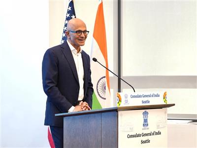 भारत की ह्यूमन कैपिटल की तारीफ कर सत्या नडेला बोले- ‘भारत में दुनिया का सबसे बड़ा डेवलपर समुदाय होगा’  