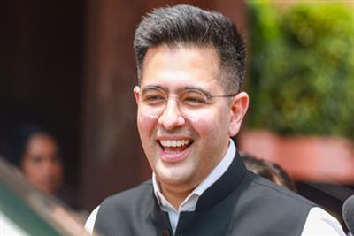 राघव चड्ढा ने 'आप' को 'एक्स गर्लफ्रेंड' बताकर किया कटाक्ष, कहा- कहीं अपने हाथ की नस न कांट लें
