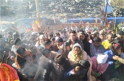 Chamba: राधाष्टमी पर 20,000 श्रद्धालुओं ने किया शाही स्नान