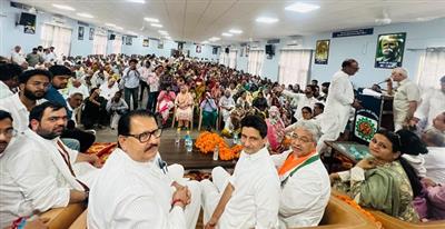 कांग्रेस कार्यकर्ता जनता के बीच जाकर उनके मुद्दों की आवाज बनें : भूपेंद्र सिंह हुड्डा