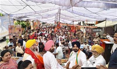गुरदासपुर में भाजपा की नशा मुक्त पंजाब यात्रा, BJP-AAP वर्कर हुए आमने-सामने