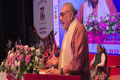 केंद्र सरकार देश के रेशम उत्पादन क्षेत्र के विस्तार के लिए प्रतिबद्ध, उत्पादन 2030-31 तक 60,000 मीट्रिक टन तक बढ़ाने का टारगेट