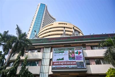 भारतीय शेयर बाजार तेजी के साथ खुला, रियल्टी और फार्मा स्टॉक्स में खरीदारी
