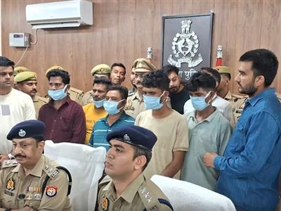 यूपी: इटावा पुलिस ने पंखिया गैंग के लीडर समेत 6 आरोपियों को किया गिरफ्तार, कई जिलों में 86 केस दर्ज