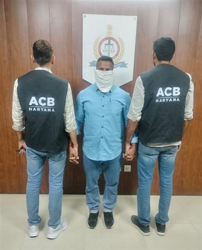 हरियाणाः 1.50 लाख रुपए की रिश्वत लेते ASI रंगे हाथ गिरफ्तार, केस से नाम हटाने की एवज में मांगी थी रिश्वत