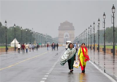 दिल्ली-एनसीआर में फिर बदलेगा मौसम का मिजाज, 26 सितंबर से बारिश के आसार, दो दिन बाद गिरेगा पारा
