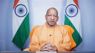 ग्रेटर नोएडा बस हादसा: सीएम योगी ने किया मुआवजे का ऐलान, मृतकों के परिजनों को 2-2 लाख की मदद