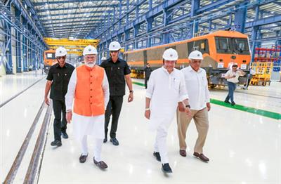 मेक इन इंडिया के 12 साल: पीएम मोदी ने बताया कैसे भारत बना मैन्युफैक्चरिंग का नया ग्लोबल प्लेयर