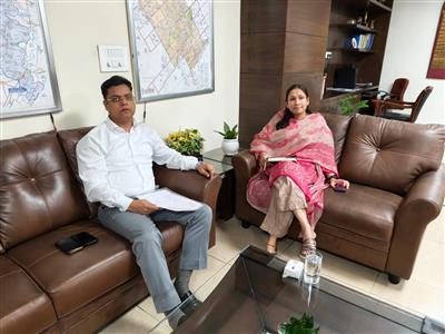 रोल ऑब्जर्वर मोहम्मद तैयब ने एस.ए.एस. नगर में एस.आई.आर.-2026 के तहत दावों एवं आपत्तियों के निपटारे की सुपर चेकिंग की