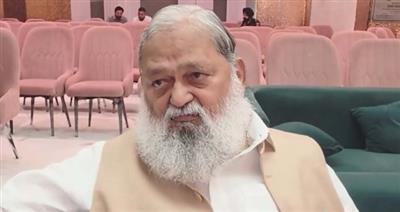 मतदाता सूचियों को दुरुस्त करना लोकतांत्रिक व्यवस्था के लिए जरूरी : अनिल विज