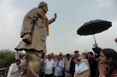 भगत सिंह आज सशरीर हमारे बीच नहीं है, पर उनकी याद हर हिंदुस्तानी के दिल में है, हमें उनके सपनों का भारत बनाना है : अनिल विज