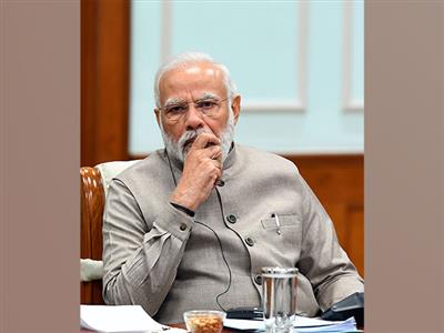 पीएम मोदी ने गुजरात के आनंद में हुए हादसे में लोगों की मौत पर दुख जताया