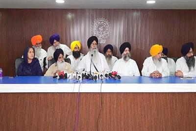 SGPC ਪ੍ਰਧਾਨ ਹਰਜਿੰਦਰ ਸਿੰਘ ਧਾਮੀ ਦੀ ਅਹਿਮ ਪ੍ਰੈੱਸ ਕਾਨਫਰੰਸ, ਪੰਥਕ ਮੁੱਦਿਆਂ 'ਤੇ ਰੱਖਿਆ ਆਪਣਾ ਪੱਖ