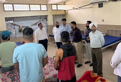 ਨਸ਼ਾ ਰੋਗੀਆਂ ਦੇ ਮਿਆਰੀ ਅਤੇ ਪ੍ਰਭਾਵਸ਼ਾਲੀ ਇਲਾਜ ਲਈ ਨਿਰਧਾਰਿਤ ਐੱਸ.ਓ.ਪੀ. ਦੀ ਸੁਹਿਰਦਤਾ ਨਾਲ ਪਾਲਣਾ ਯਕੀਨੀ ਬਣਾਈ ਜਾਵੇ : ਸਿਵਲ ਸਰਜਨ ਡਾ. ਅਮਨ ਸੂਦ