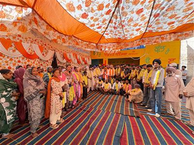 गांव भुल्लरहेड़ी में ‘आप’ को मिला भरपूर समर्थन, बड़ी संख्या में लोग पार्टी में शामिल