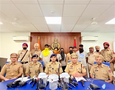 ਲੱਕੀ ਪਟਿਆਲ ਗੈਂਗ ਦੇ ਪੰਜ ਗੁਰਗੇ ਹਥਿਆਰਾਂ ਸਮੇਤ ਕਾਬੂ