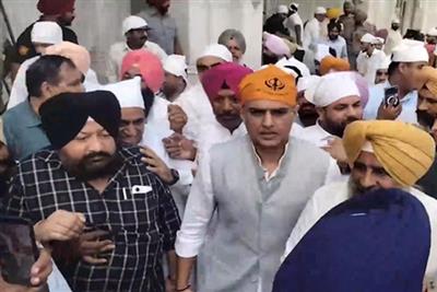 अमृतसर पहुंचे सचिन पायलट और परगट सिंह, कांग्रेस कार्यकर्ताओं में दिखा उत्साह