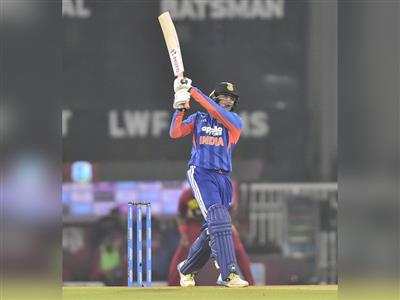 अभिषेक शर्मा के निशाने पर सूर्यकुमार यादव का रिकॉर्ड, रांची टी20 में हासिल कर सकते हैं खास उपलब्धि