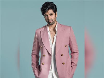 'क्या हर जमीन पर व्यावसायिक निर्माण जरूरी है', काजीरंगा में रिजॉर्ट बनाने की योजना पर अदिवि शेष ने उठाए सवाल