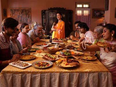 फिल्म रिव्यू: यामी गौतम की 'नई नवेली' में कॉमेडी, मिस्ट्री और एक्शन का तड़का, क्लाइमैक्स कर देगा हैरान