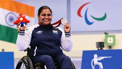 मोना अग्रवाल ने एशियाई पैरा खेलों में विश्व रिकॉर्ड के साथ जीता दूसरा स्वर्ण
