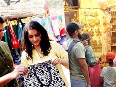 'वोकल फॉर लोकल' से आत्मनिर्भर भारत का सपना होगा पूरा, स्थानीय कारीगरों के उत्पादों को दें प्राथमिकता: पीएम मोदी