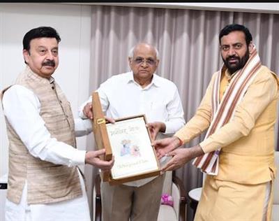 गुजरात में बनेगा हरियाणा भवन, प्रवासी हरियाणावासियों की समस्याओं के समाधान के लिए बनेगा विशेष पोर्टल